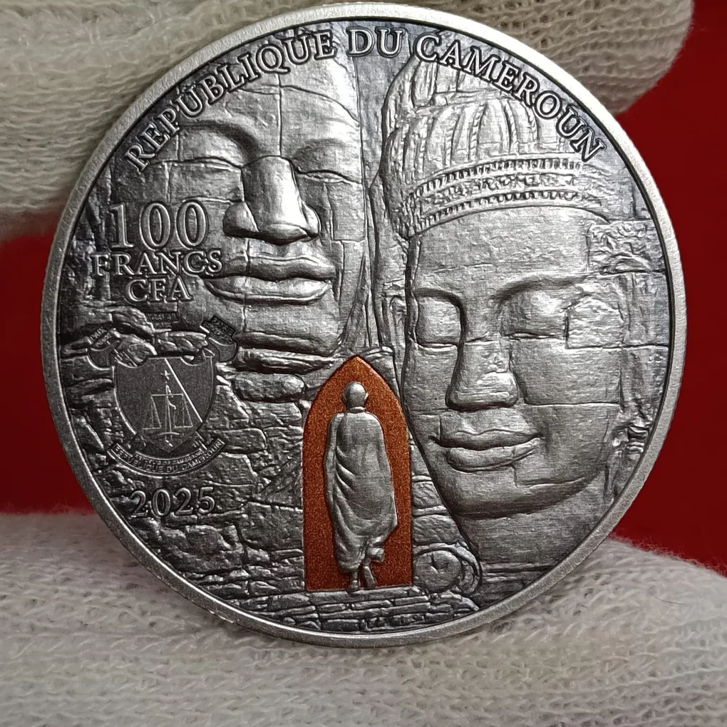 Extremely Rare Coin Lord Buddha 100 Francis CFA Angkor Wat Year 2025 Proof Coin Issued Republic of Cameroon
