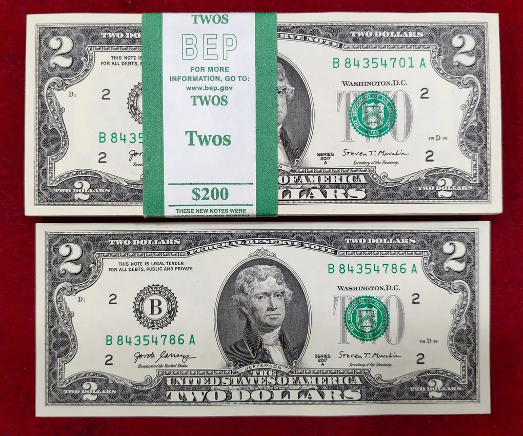 AMERICA 2 DOLLARS RARE GEM UNC SERIAL PACKET WITH FANCY NUMBER ENDING 786