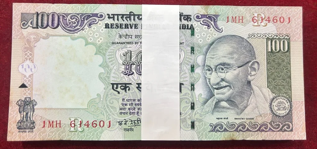 100 RUPEES GOVERNOR Y.B.REDDY RARE 100 NOTE UNC SERIAL PACKET