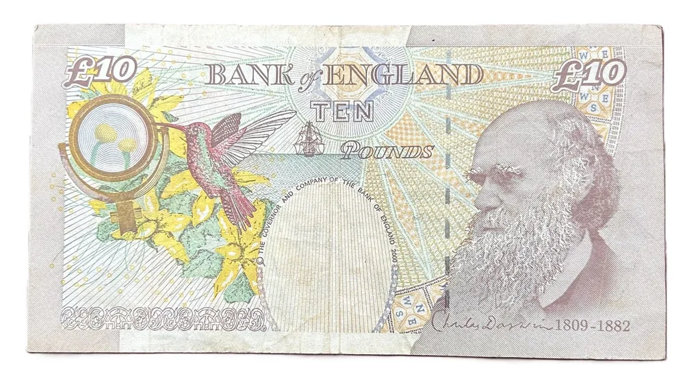 England 10 Pounds - Elizabeth II (Charles Darwin) Rare Note #B2