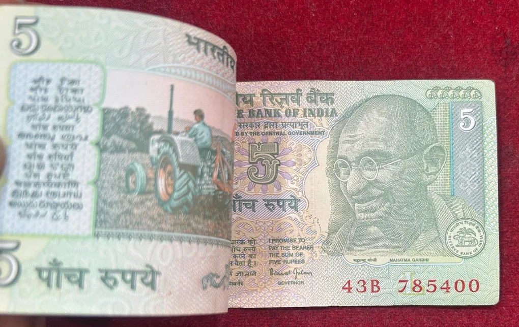 5 RUPEES (GANDHI) GOVERNOR BIMAL JALAN RARE (100 NOTE) SERIAL PACKET