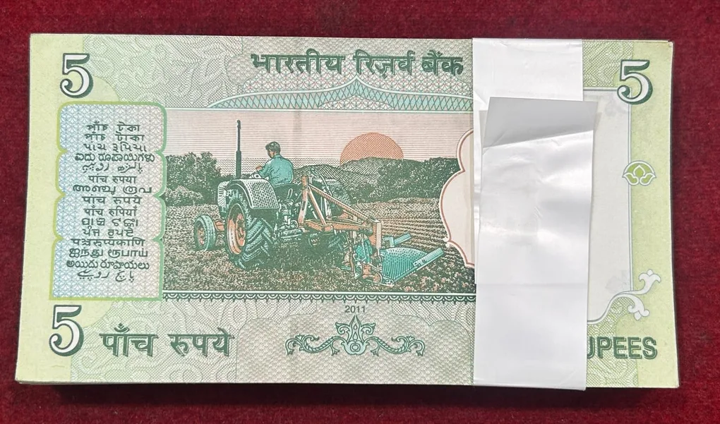 5 RUPEES (GANDHI) GOVERNOR D.SUBBA RAO RARE (99 NOTE) SERIAL PACKET (786 NUMBER NOTE MISSING PACKET)