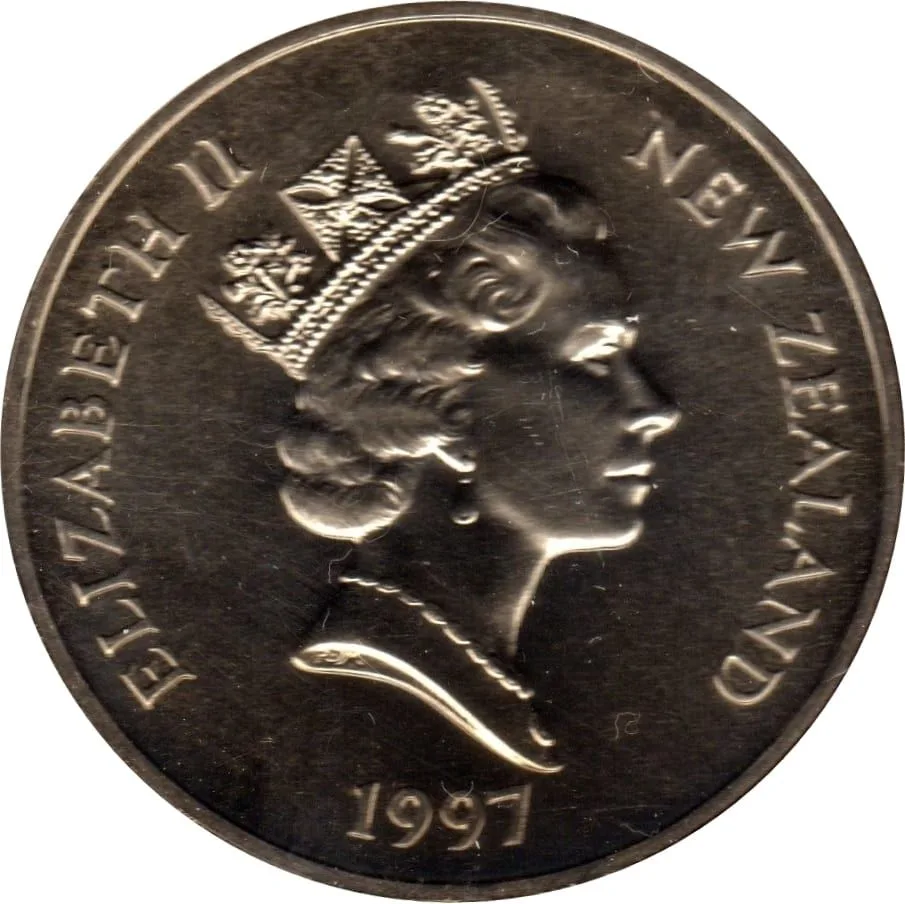 New Zealand 5 Dollars 1997 - Elizabeth II 3rd Portrait; Golden Wedding Rare Coin ( First Day Cover with Stamp )