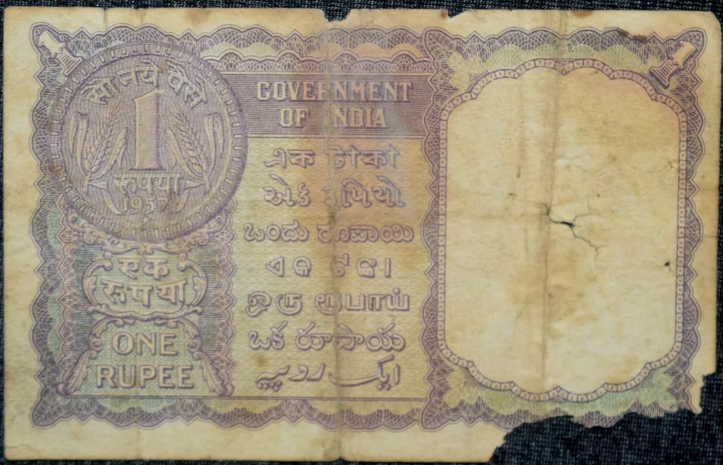 1 Rupee of Republic India (AD 1957) L.K Jha Signature - Sau (100) Naye paise in coin on the back