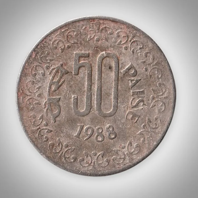 Rare 50 Paise 1988 Republic of India Calcutta Mint Coinage India Coin # A340