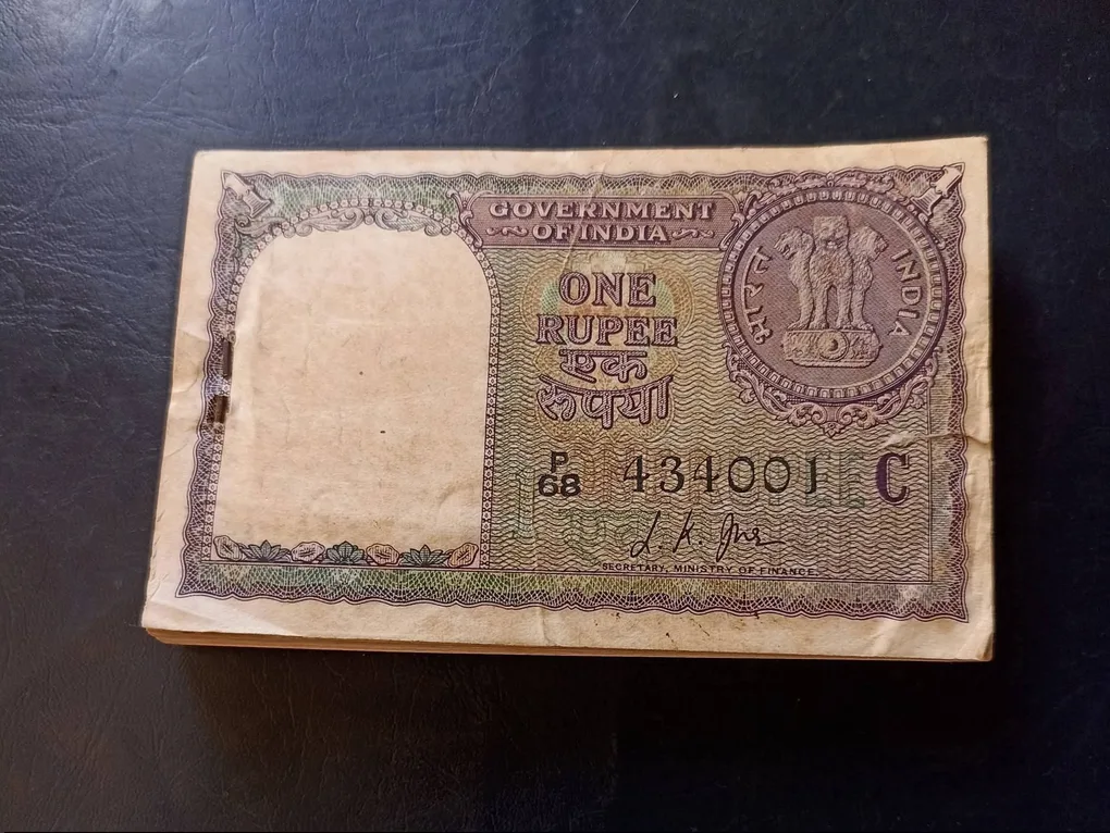 Reserve Bank of India Denomination 1 rupees bundle Year 1957 Governor l k Jha