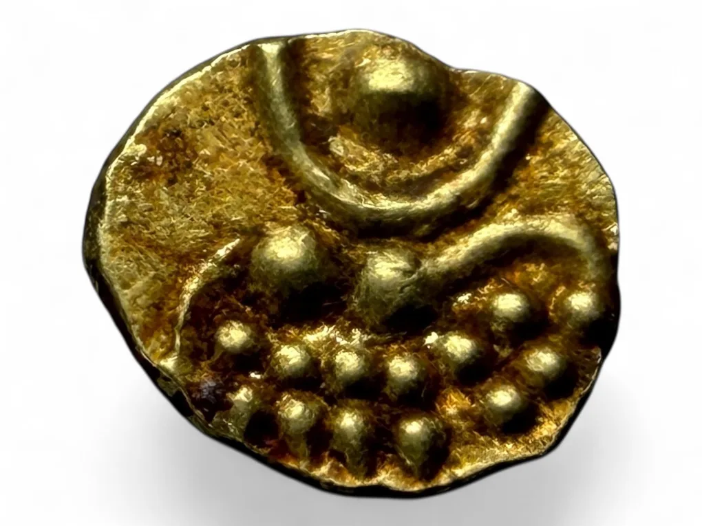 Viraraya Fanam Tamil Nadu Ganesh Motif Mysore Gold Fanam Issue Very Unique and Rare Gold Issue