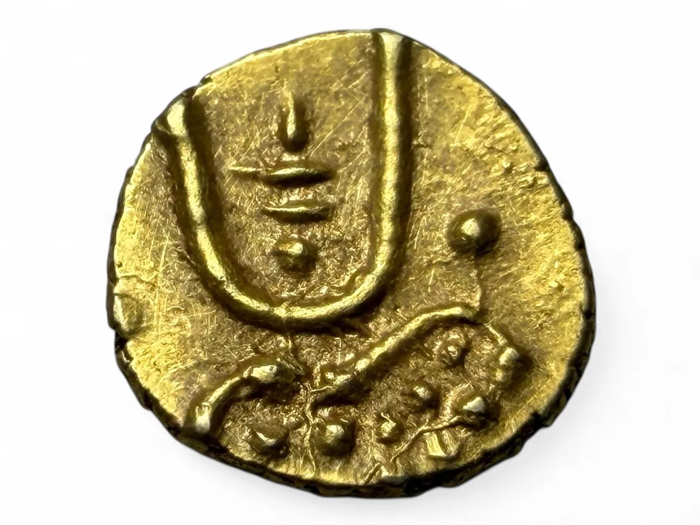 Viraraya Fanam Tamil Nadu Ganesh Motif Mysore Gold Fanam Issue Very Unique and Rare Gold Issue
