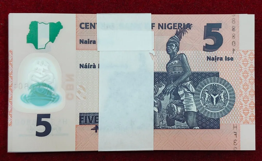 Nigeria 5 Naira UNC Polymer (100 Note) Serial Packet with Fancy Number Ending 786