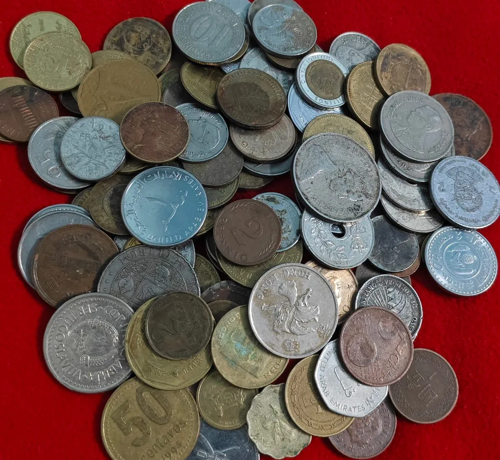 Foreign Coin Random 10 Coins