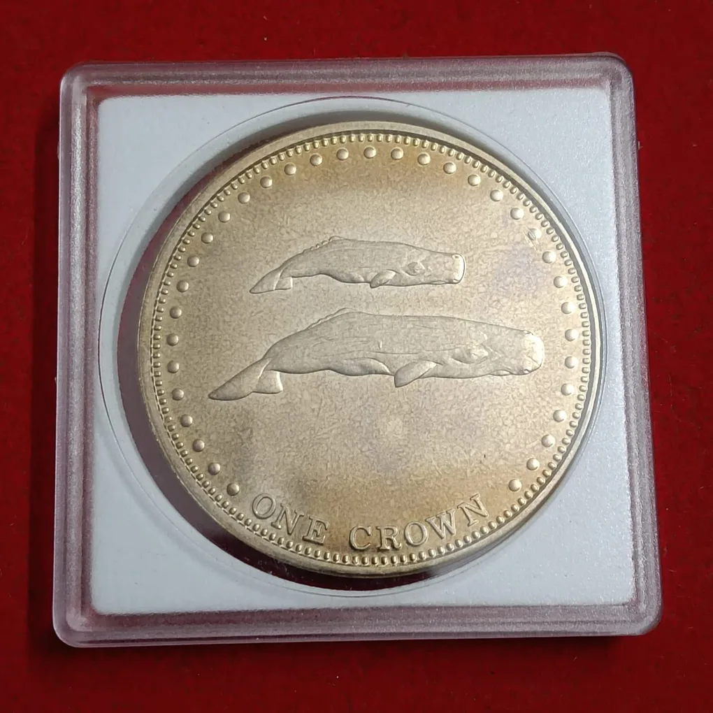 Rare Queen Elizabeth 2008 Tristan da Cunha 1 Crown Proof Coin featuring two sperm Whales