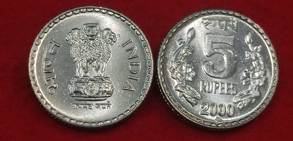 SET OF 2 COIN 5 RUPEES - YEAR 2000- CONDITION BRILLIANT UNC - EACH SET PRICE