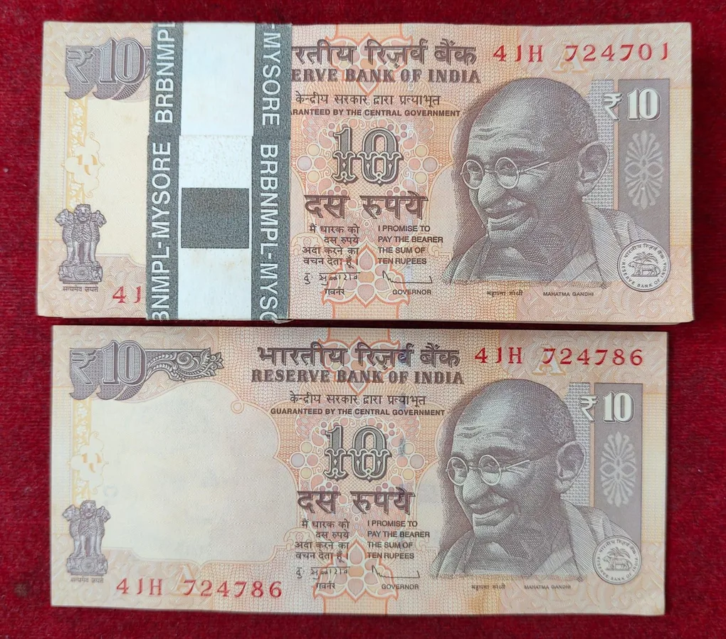 10 RUPEES GOVERNOR D.SUBBA RAO (A INSERT 2013) RARE GEM UNC SERIAL PACKET WITH FANCY NUMBER ENDING 786