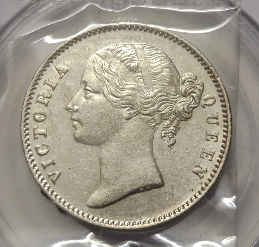 British India Victoria Divided Legend 1840 One Rupee Silver Coin High Grade Unc