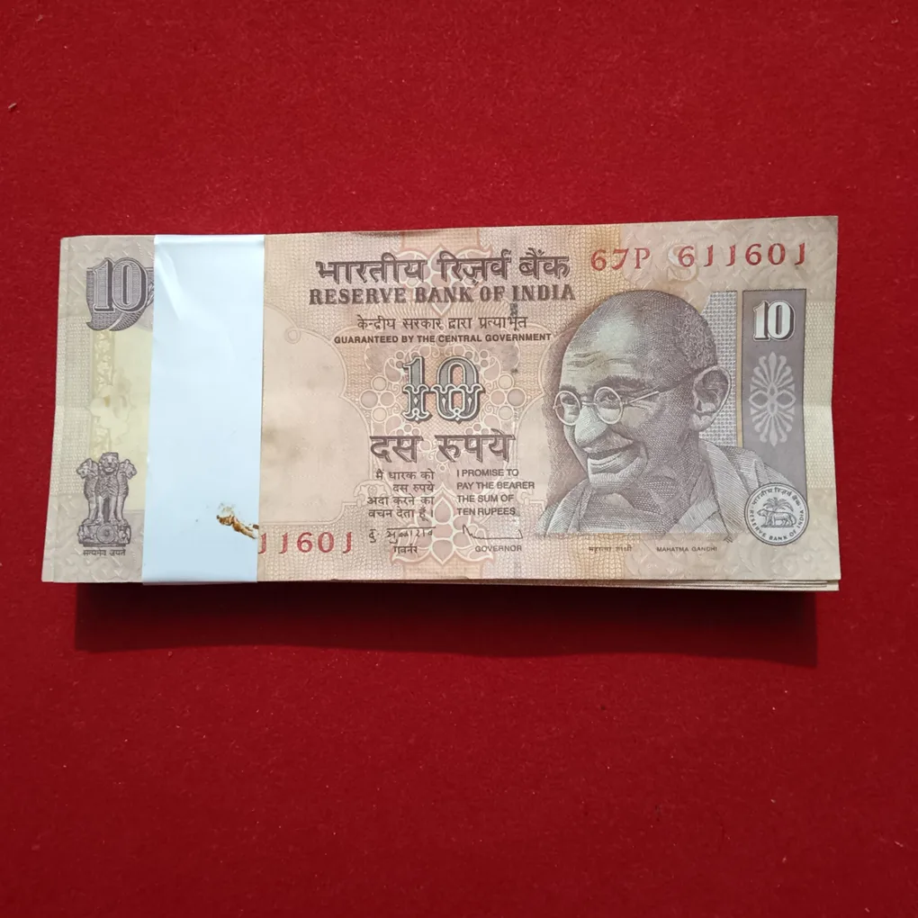 Ten Rs Rare Old Gandhi Ji Full Bundle Governor D Subbarao Year 2011 Reserve Bank of India 611601