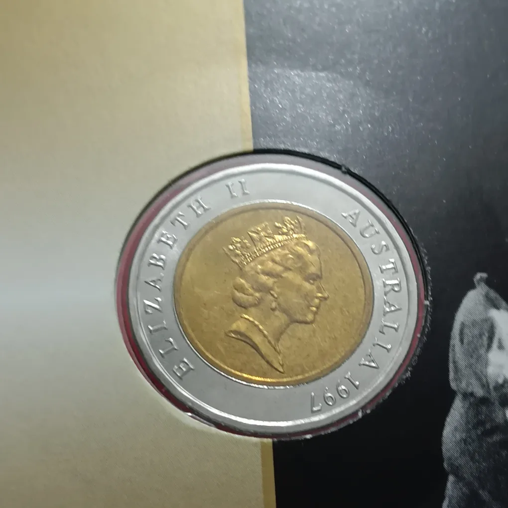 Ex Rare 1997 Australian Legends Sir Donald Bradman $5 bimetallic Uncirculated Proof Coin Issue Royal Australian Mint