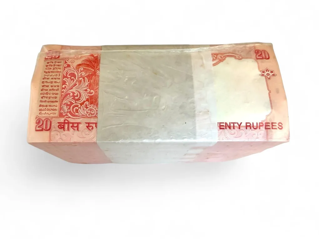 Rs 20 Small Font Gandhi Issue Seal Rim 10 Bundles Republic India Signed By Y V Reddy E Without Year Unique and Rare