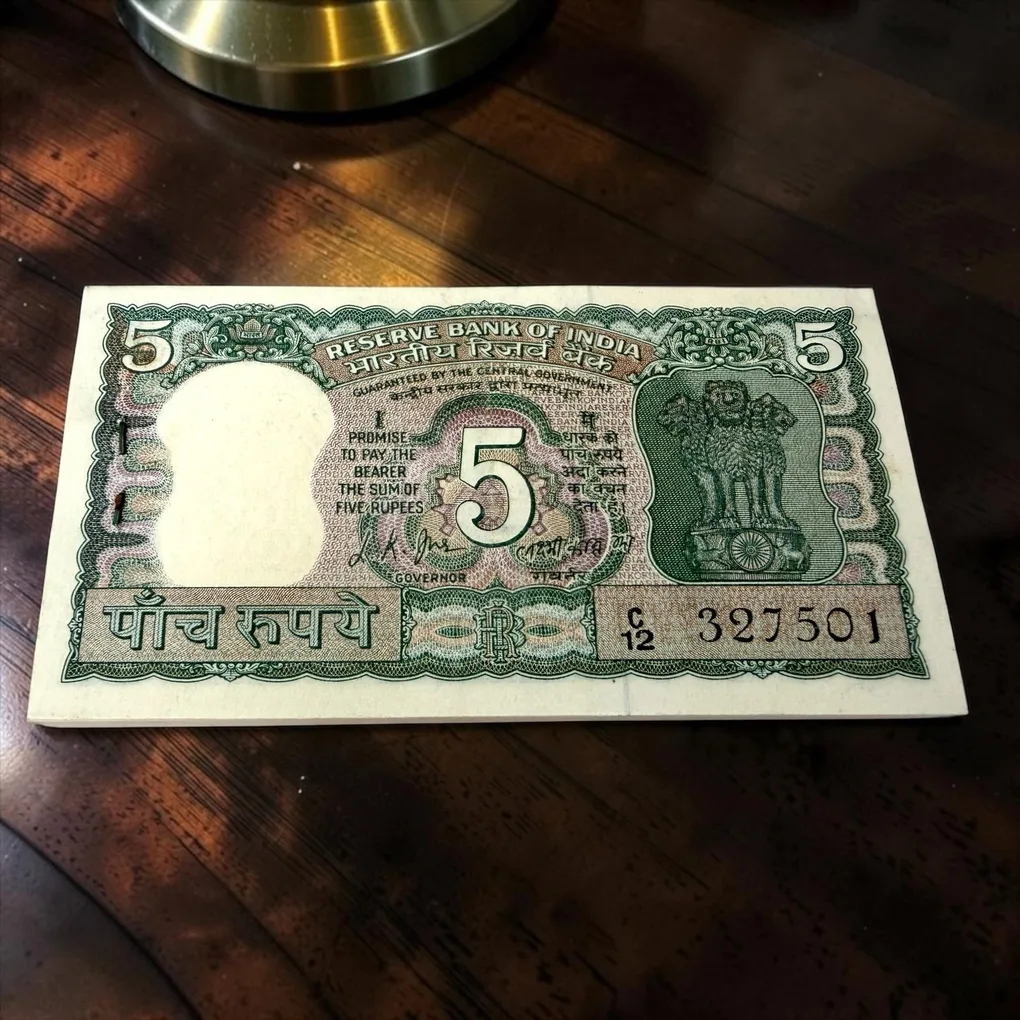 Rs 5 L K Jha Commemorative Gandhi Issue Serial Bundle Gem Brilliant Unc Unique and Rare