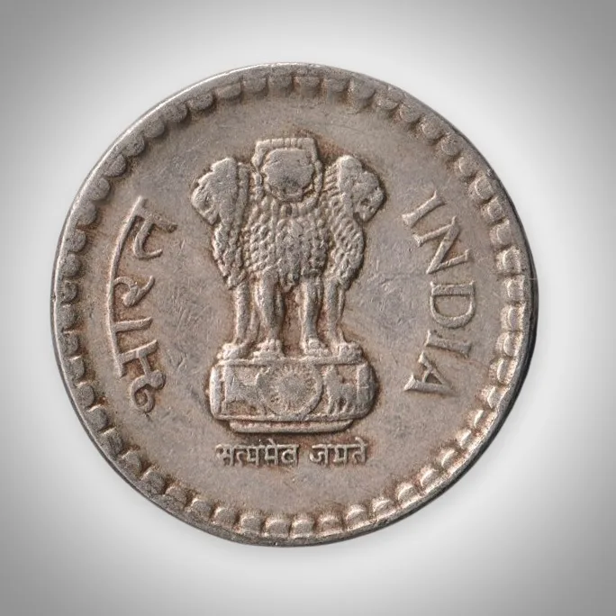 Rare 5 Rupees 2000 Republic of India Calcutta Mint Coinage India Coin # A151