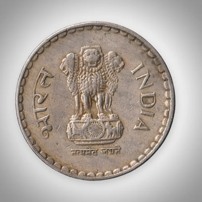 Rare 5 Rupees 1997 Republic India Calcutta Mint Coinage India Coin # A140