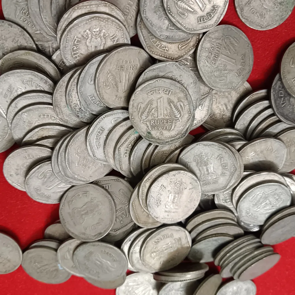 One Rs Scare Coins Copper Nickel 1988,89,99,90,91 Years 50 Pcs Given Hyderabad Mint Republic of India