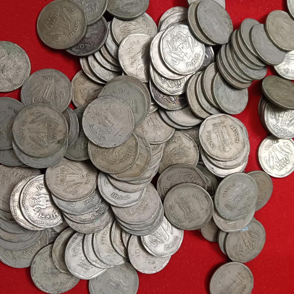 One Rs Scare Coins Copper Nickel 1988,89,99,90,91 Years 50 Pcs Given Hyderabad Mint Republic of India