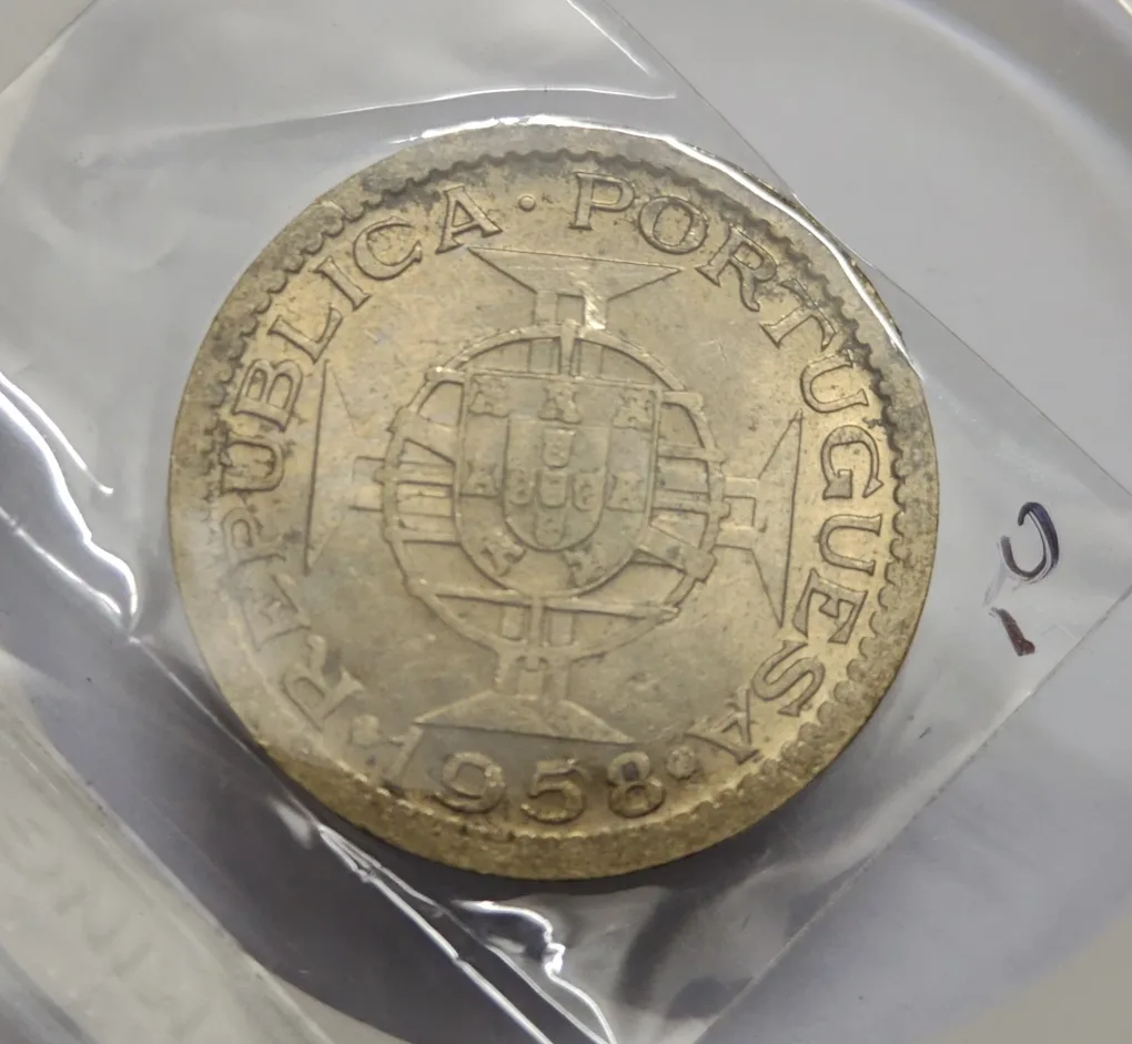 3 Escudos Portuguesa Copper Nickel Year 1958 Estado DA India UNC