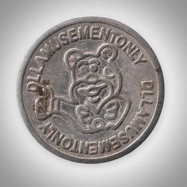 DLL Amusement Only Teddy Bear Mascot Arcade Game Token 24 mm White Metal # A659