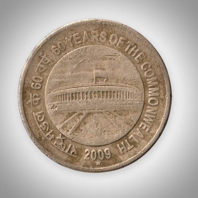 Rare 5 Rupees 2009 60 Years of the Commonwealth Hyderabad Mint Republic India Coin # A281