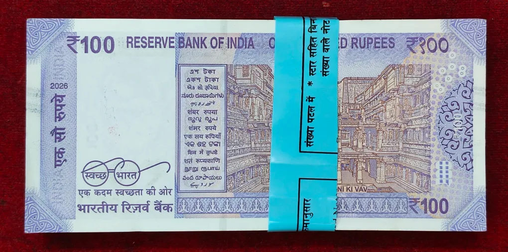 FULLY STAR* SERIAL PACKET WITH FANCY NUMBER ENDING 786 RARE 100 RUPEES GOVERNOR SANJAY MALHOTRA