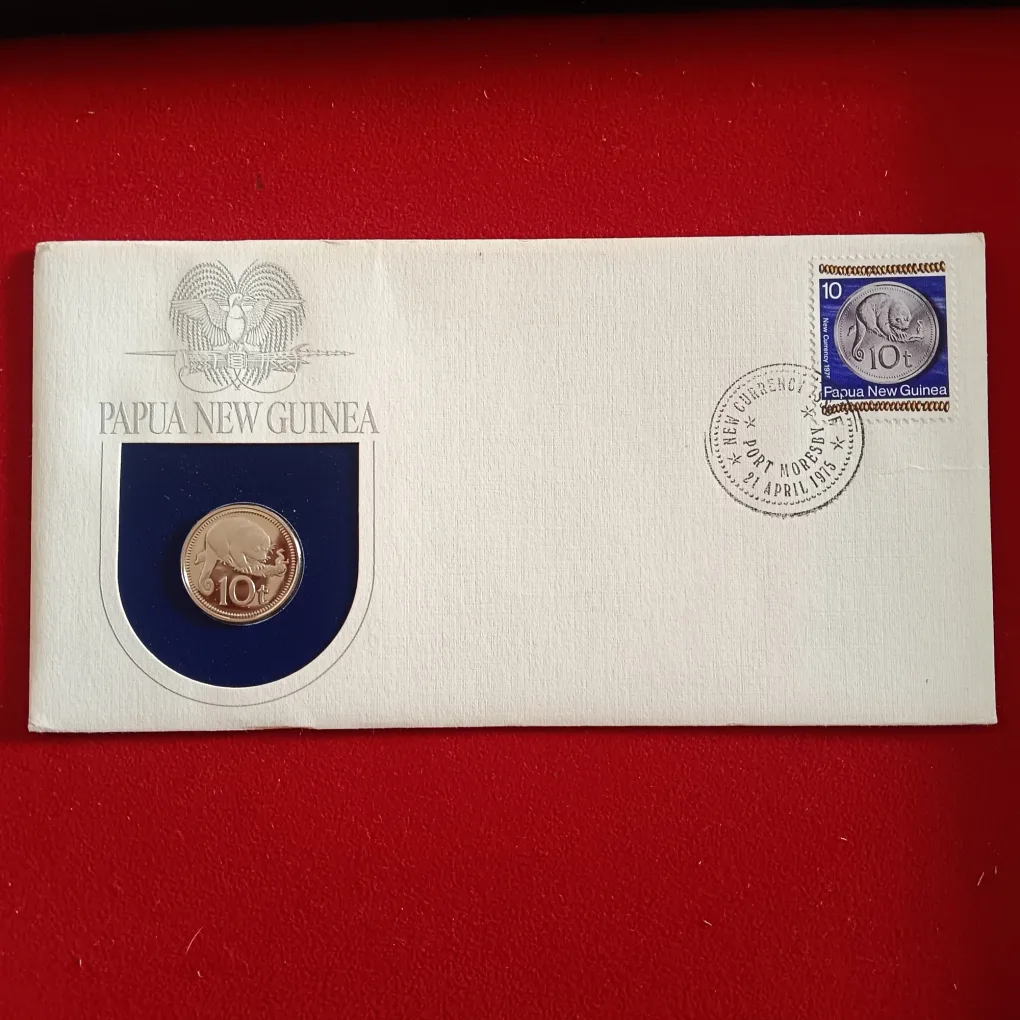 1975 PNG Papua New Guinea PNC with Proof 10 Toea 10 t Coin and Matching Stamp