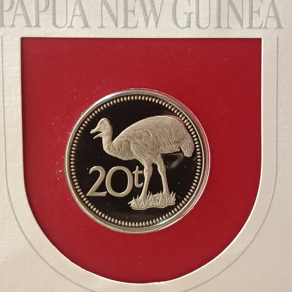 1975 PNG Papua New Guinea PNC with Proof 20 Toea 20 t Coin and Matching Stamp