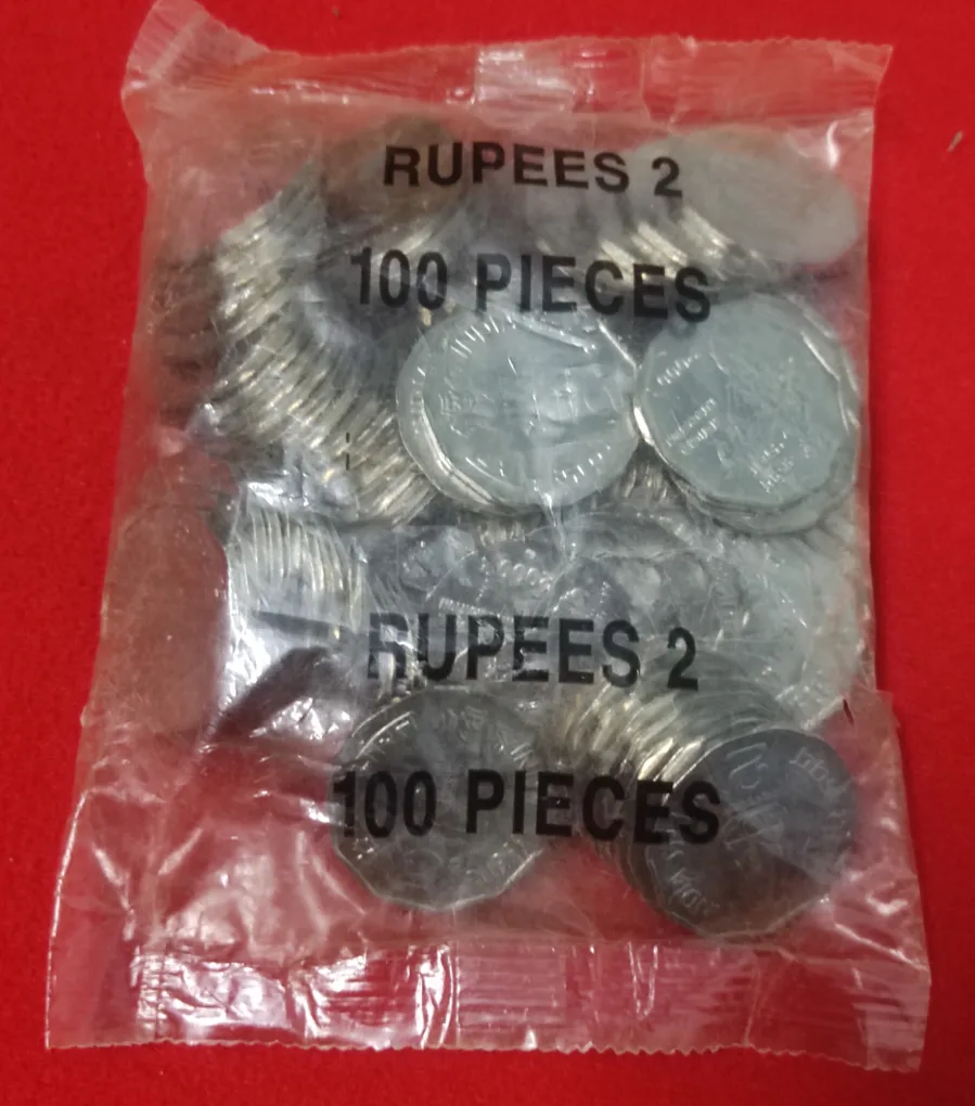 SEALED PACKET 2 RUPEES COIN YEAR 2000 MINT MOSCOW (100 PC) PRICE