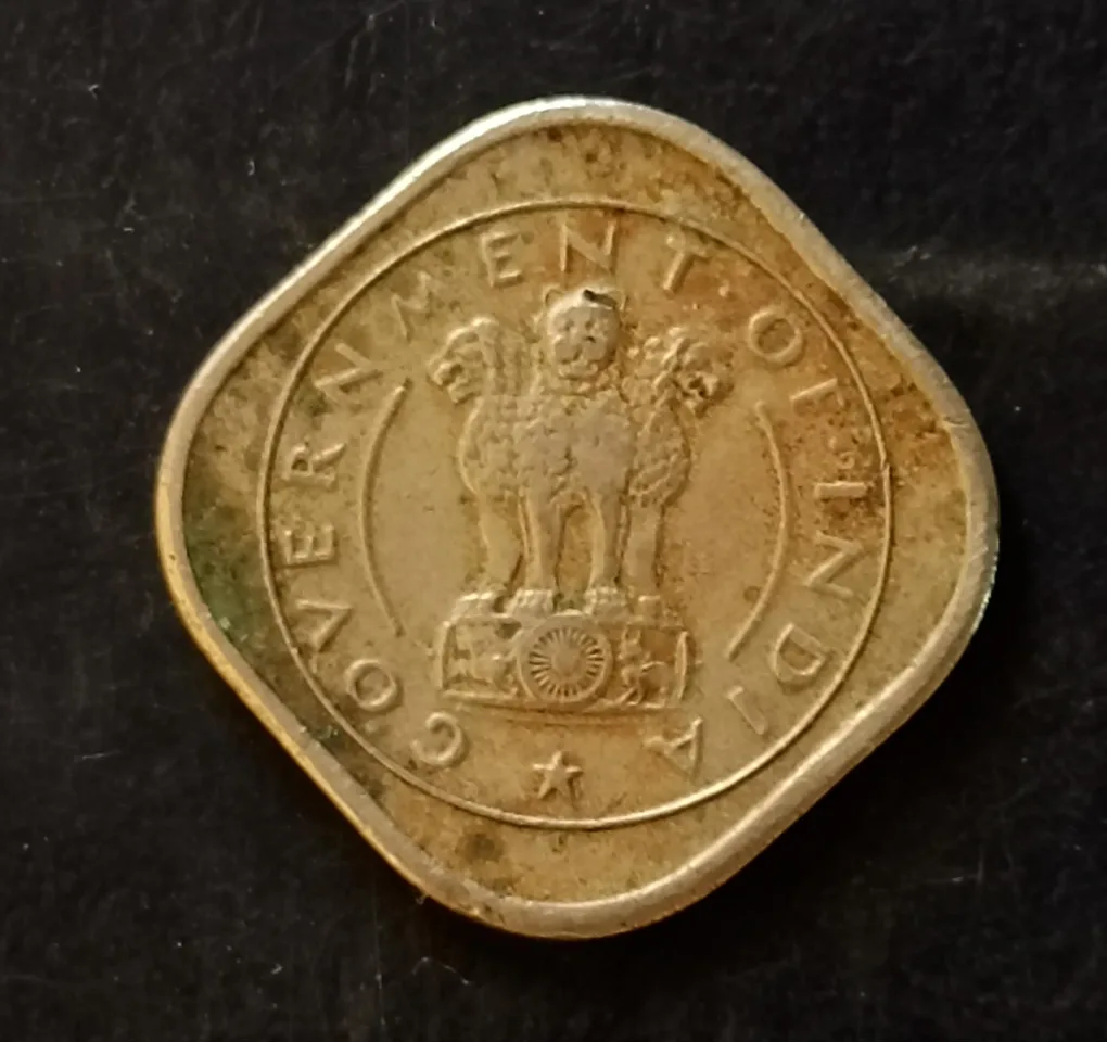 Government of India  Denomination half anna  Year 1950 Same and similar piece available