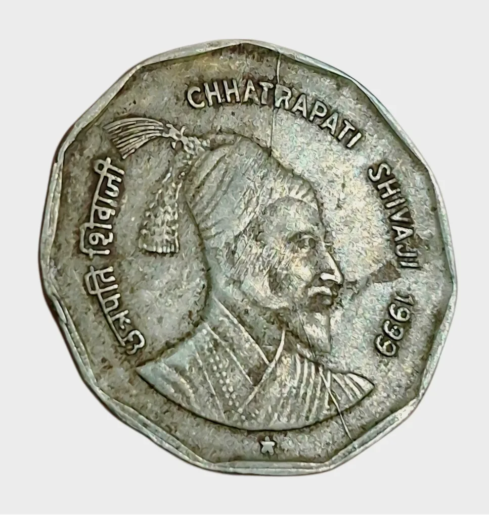 2 Rupees Cu/Ni COMMEMORATIVE Issue SHIVAJI Year 1999 HYDERABAD Mint with DIE CRACKS Error **V.SCARE** High Collectable Grade.