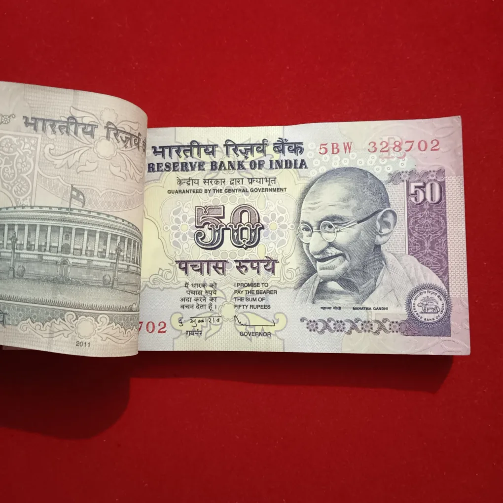 50 Rupees Rare Old Parliament Issue Full Bundle Governor D.Subaraw Year 2011 Ending 786 Gem Unc Condition Reserve Bank of India 328701