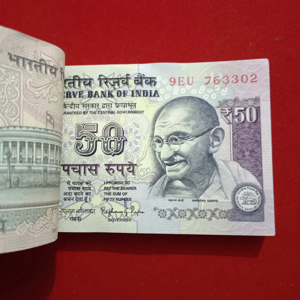 50 Rupees Rare Old Parliament Issue Full Bundle Governor Raghuram Rajan Year 2015 Gem Unc Condition Reserve Bank of India 763301