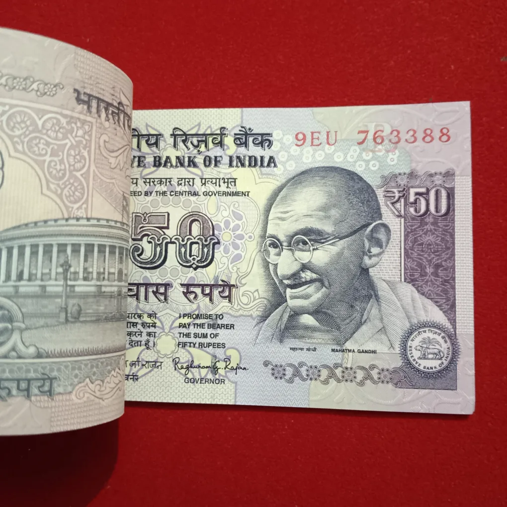50 Rupees Rare Old Parliament Issue Full Bundle Governor Raghuram Rajan Year 2015 Gem Unc Condition Reserve Bank of India 763301