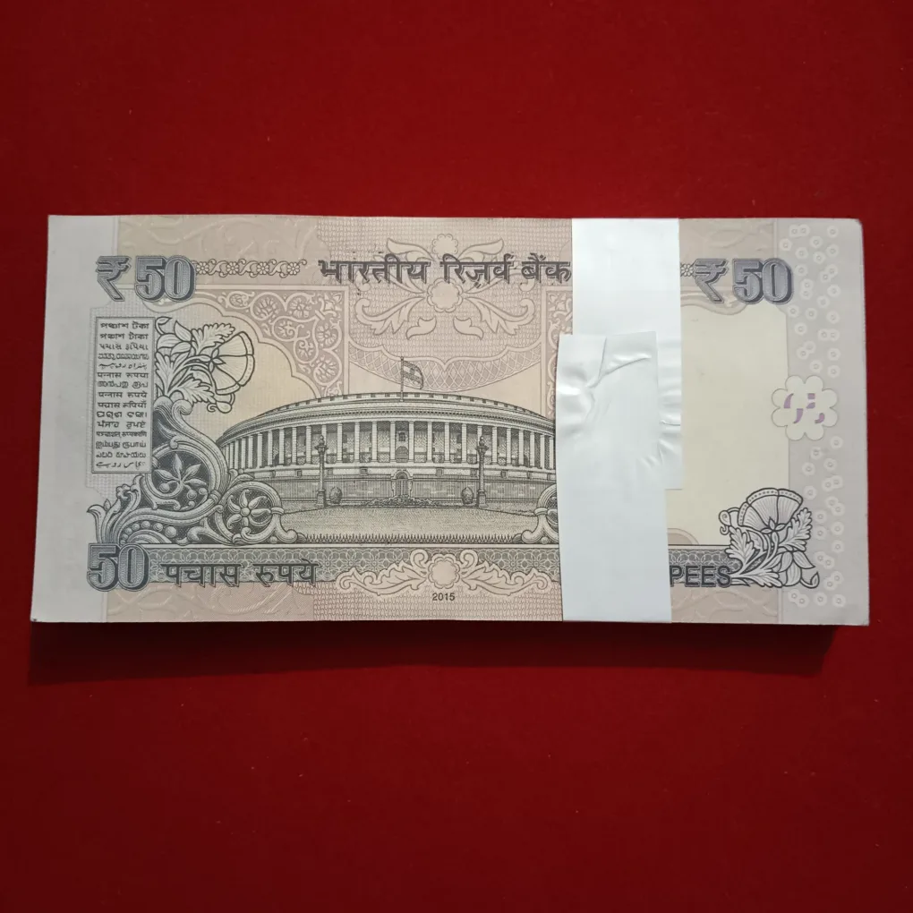 50 Rupees Rare Old Parliament Issue Full Bundle Governor Raghuram Rajan Year 2015 Gem Unc Condition Reserve Bank of India 763301
