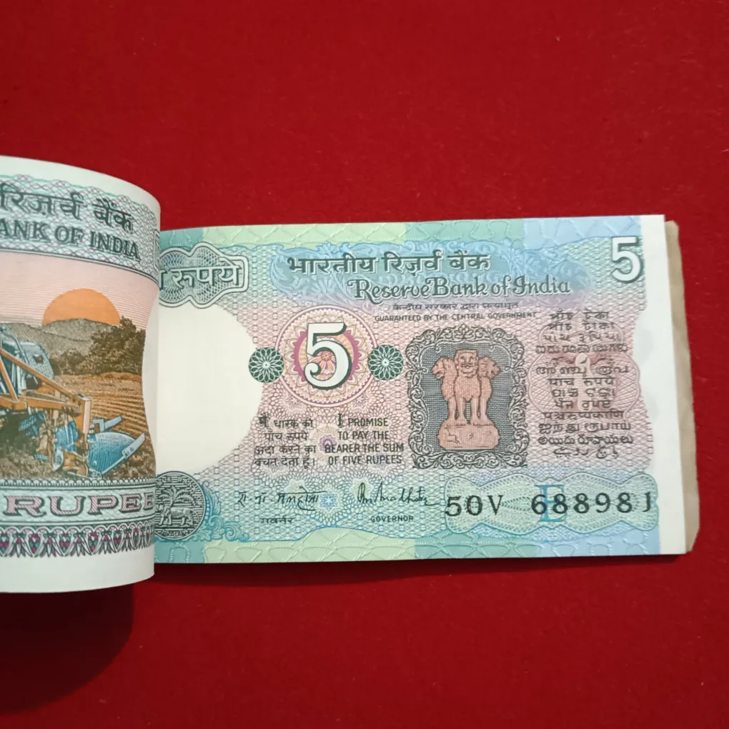 Five Rs Tractor 50 Notes Serial Given RN Malhotra Republic of the