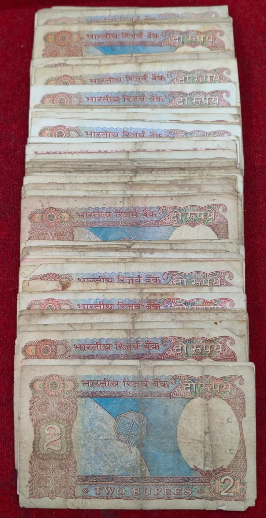 2 Rupees MIX Governor Rare Used Condition (100 Note LOTT )