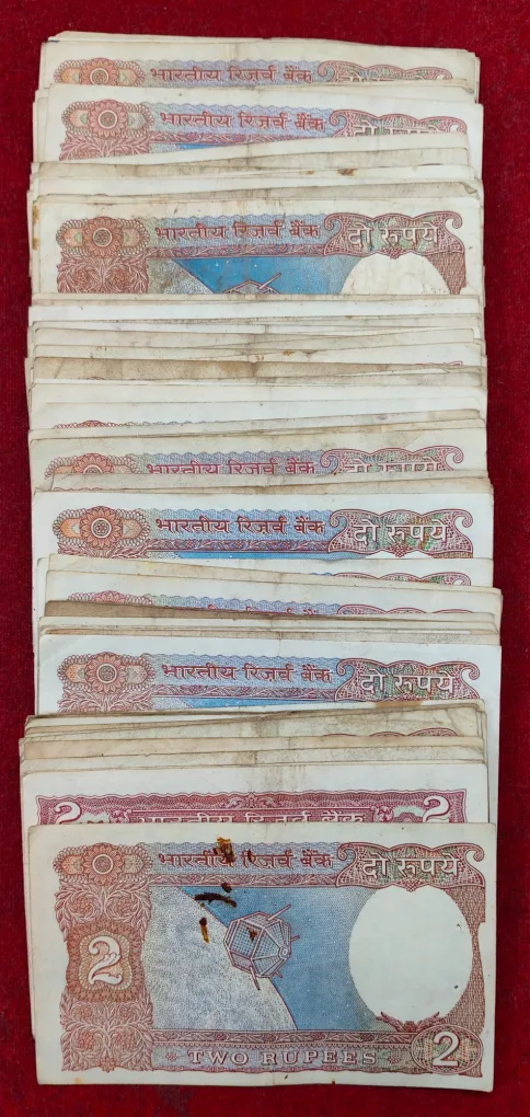 2 Rupees MIX Governor Rare Used Condition (100 Note LOTT )