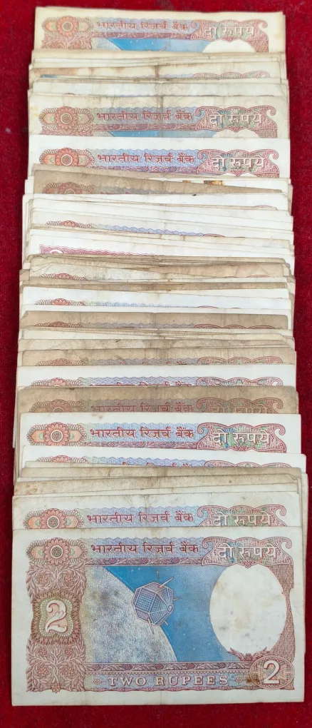 2 Rupees MIX Governor Rare Used Condition (100 Note LOTT )