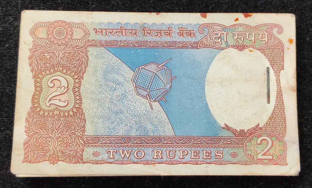 96 NOTE SERIAL PACKET RARE 2 RUPEES GOVERNOR R.N.MALHOTRA