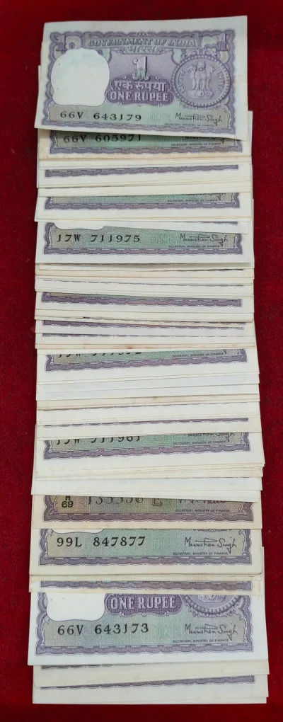 1 Rupees (Big Coin) Mix Year Mix Governor Rare Unc (100 Note Lott)