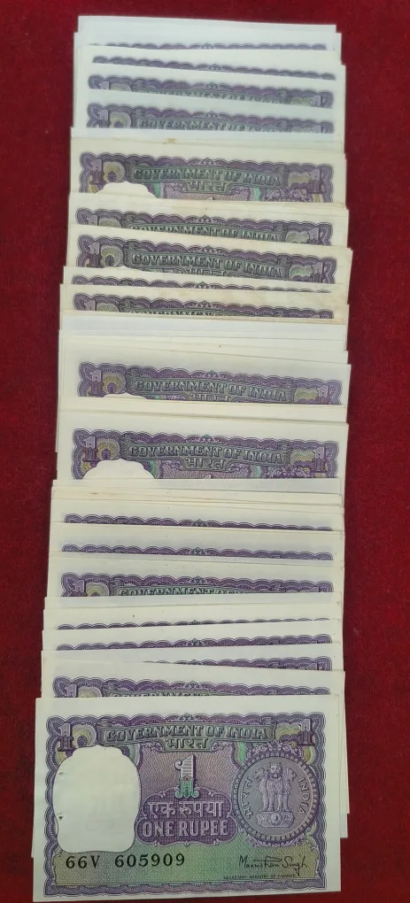 1 Rupees (Big Coin) Mix Year Mix Governor Rare Unc (100 Note Lott)