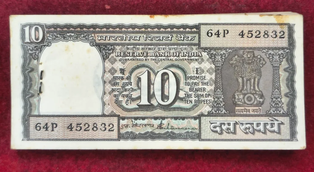 84 NOTE RARE SERIAL PACKET 10 RUPEES BLACK BOAT GOVERNOR S Venkitaraman