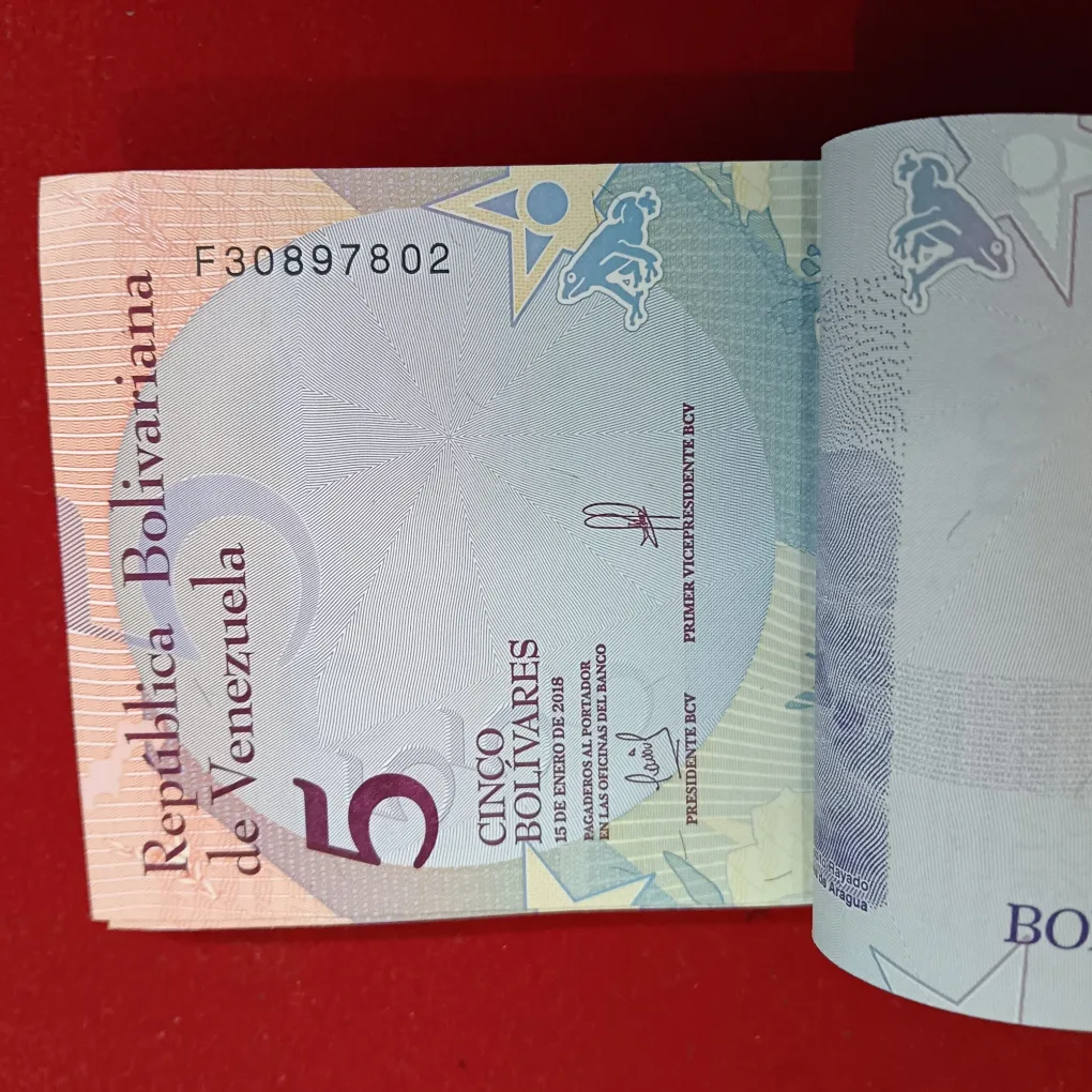 Rare 5 CINCO BOLIVARES Full Serial Bundle Gem Unc Condition Year 2018 Central Bank of Venezuela 30897801