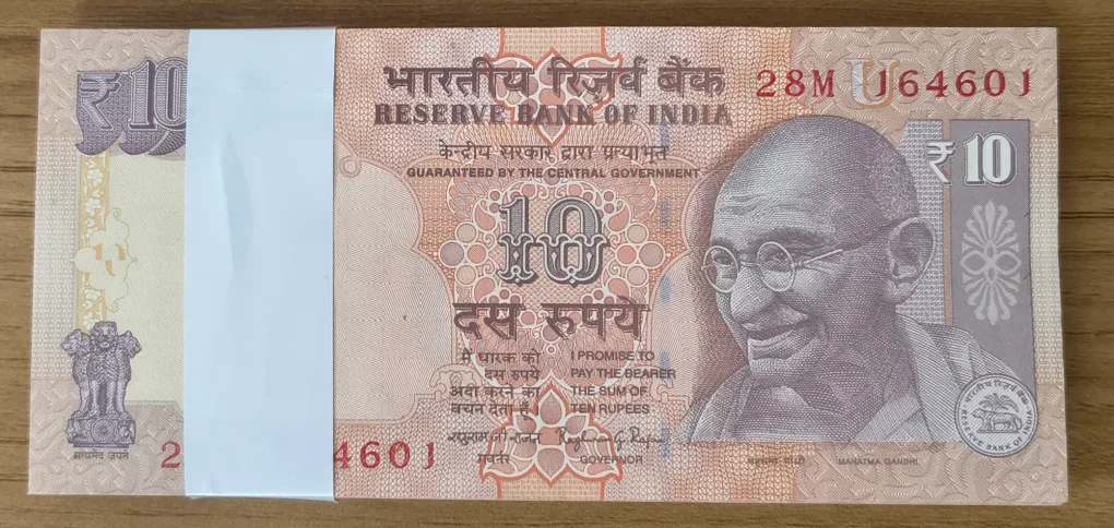 10 RUPEES ( U INSERT 2016 ) GOVERNOR RAGHU RAM G. RAJAN RARE GEM UNC SERIAL PACKET
