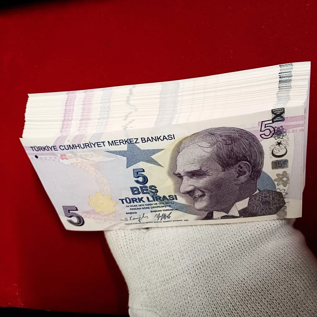 Extremely Rare Five Turkish Lira Full  Bundle Gem Unc Condition Mustafa Kemal Atatürk (founder of the Republic of Turkey